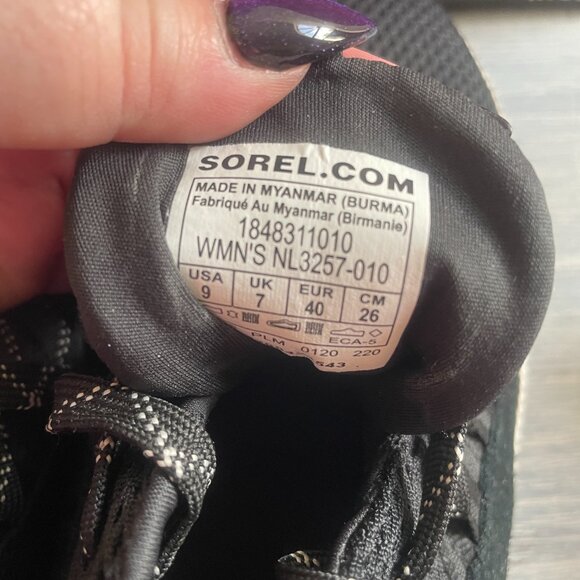 Sorel Out N About Plus Sneakers Shoes • Women's 9 • Waterproof NL3257-010 - Picture 6 of 6